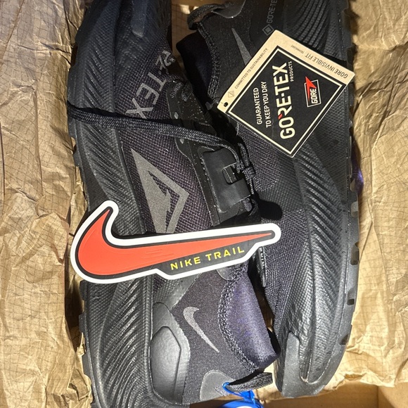 UnisexRARE LIMITED NIKE PEGASUS TRAIL 3 GTX GORE-TEX WATERPROOF BREATHABLE HIKER - Picture 8 of 10